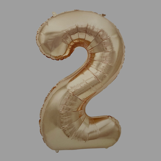 Balon z helem cyfra 2