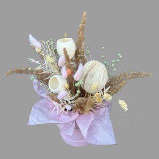 Kompozycja z kwiatow stabilizowanych 41