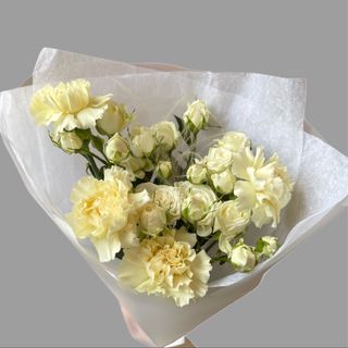 Bukiet delikatnych kwiatów