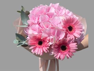 Bukiet kwiatów Różowy bąbelek