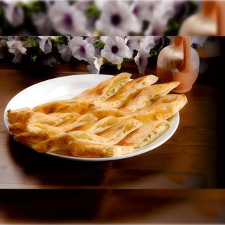 Pide z twarogiem (Wegańska)