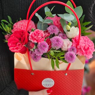 Torebka z Kwiatami - Kompozycja Florysty