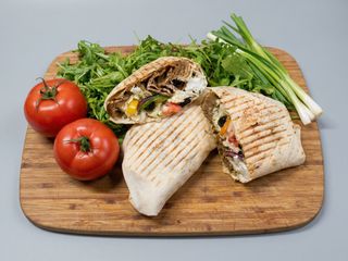 Rollo kebab z frytkami średni