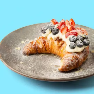 Croissant z mascarpone