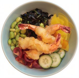 Poke Bowl z krewetkami w tempurze