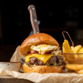 Burger Miński