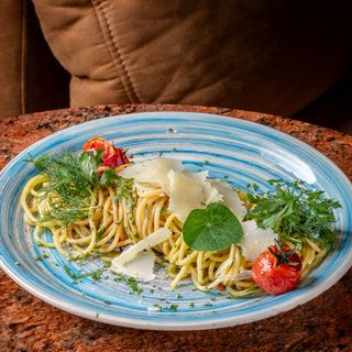 Spaghetti aglio e olio (WEGE)