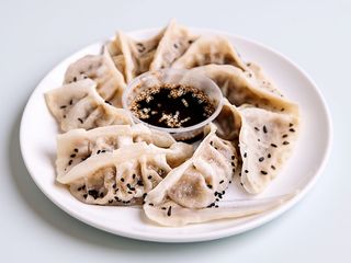 Gyoza pierożki z krewetkami