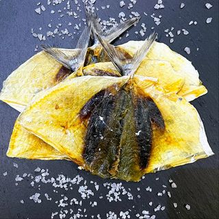  Ryba-Księżyc Makrela Suszona 100 g Luz