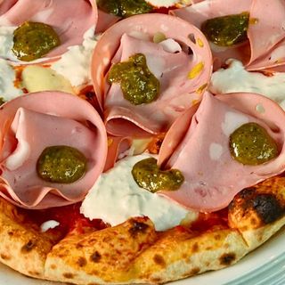 Mortadella pistachio