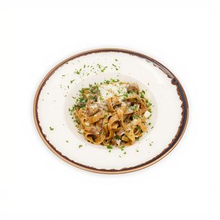 Tagliatelle z polędwiczką wieprzową