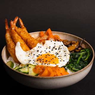 Bibimbap krewetka