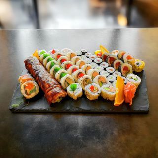 Zestaw Sylwestrowy nr 3 - 70 szt.