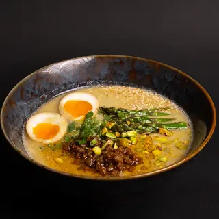 5. Pistacjowy ramen