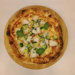 Pizza Brocoli
