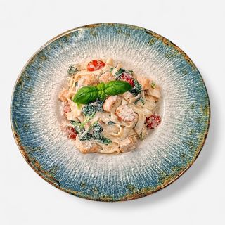 Tagliatelle z łososiem 