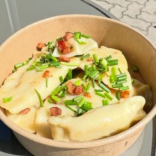 Pierogi z żeberkami i kurkami 5szt