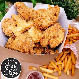 Kubeł MEGA MIX 20× skrzydełka,  10× poledwiczki