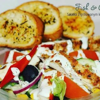 Sałatka z kurczakiem