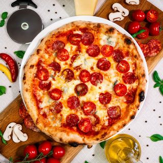 Pizza Alla Salsiccia
