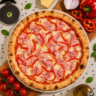 Pizza Vesuvio