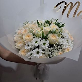 Bukiet kwiatów pastelowych