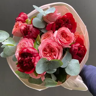 1203 Piwonie + roże