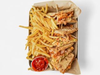 CLUB SZNITA Z KREWETKAMI