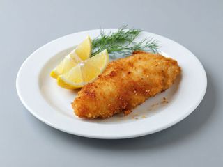Panierowany filet z kurczaka