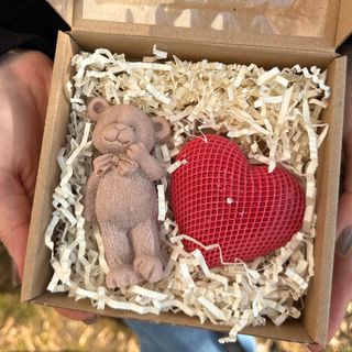 Prezent świeczki Miś z serduszkiem