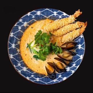 TOM YAM RAMEN