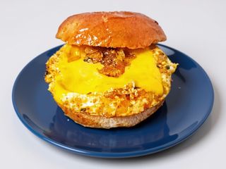 Egg slider