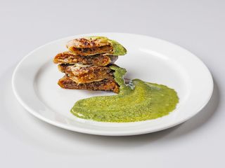 Stuffed minced chicken flatbread (keema paratha)