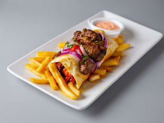 Rollo kebab z frytkami