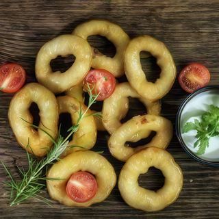 KRĄŻKI CEBULOWE + SOS