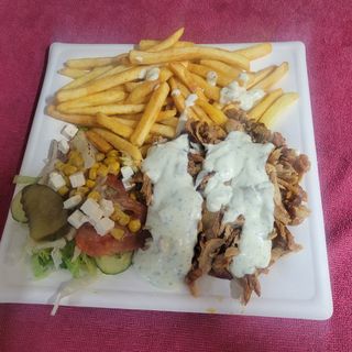 Zestaw na talerzu mały z kapitańską karkówką