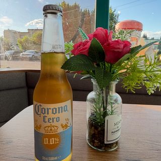 Corona zero beer 