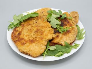 Kotlet drobiowy pieczarki ser żółty 