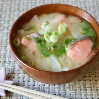 Miso Śmietankowa z łososiem 500 ml