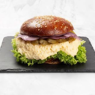 Kanapka z pastą jajeczną