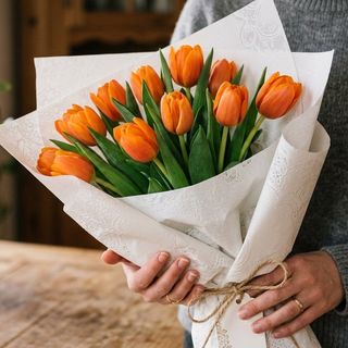 Bukiet 11 tulipanów pomarańczowych