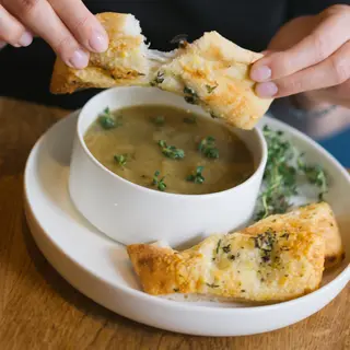 Zupa cebulowa