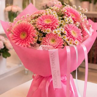 Bukiet pudrowa gerbera