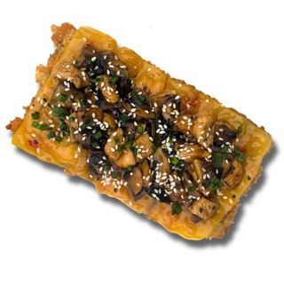 Zapiekanka z kurczakiem w sosie Tonkatsu