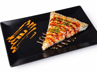 Sushi-pizza z krewetkami