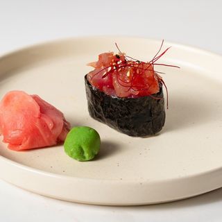 Gunkany z tunczykiem spicy 1 szt KG