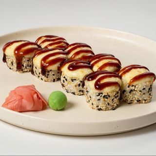 Pieczony roll z węgorzem