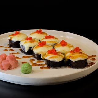 Pieczony roll z krewetką