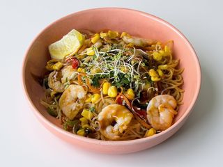 Funchosa z krewetkami