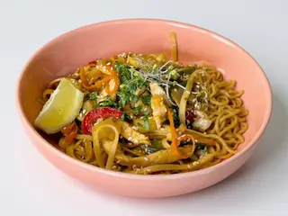Udon z kurczakiem
